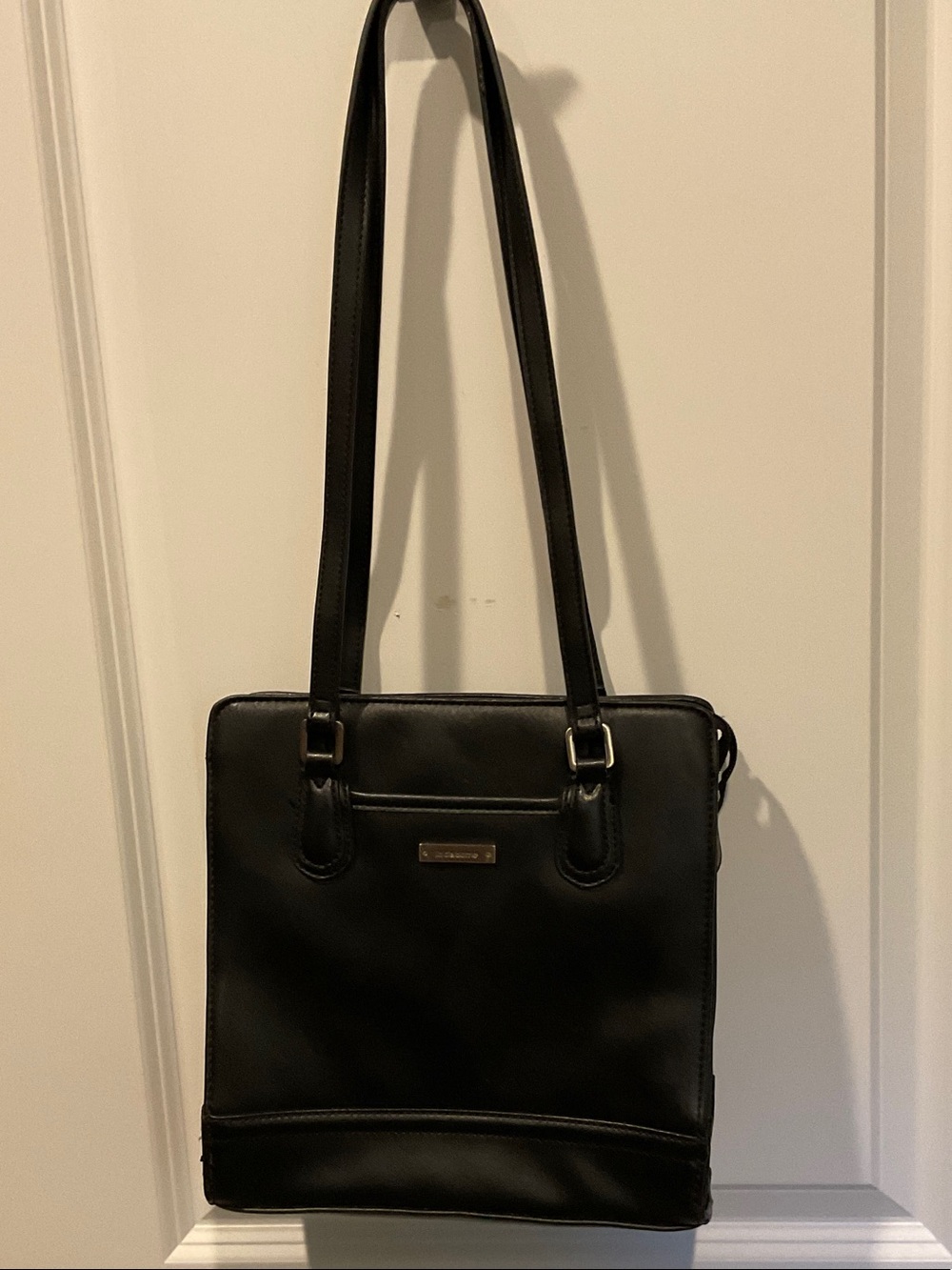 Liz Claiborne Black Leather Shoulder Bag